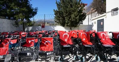 Özel gereksinimli vatandaşlara tekerlekli sandalyeleri teslim edildi