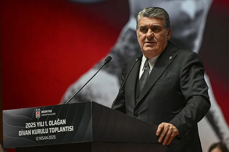 Serdal Adalı transferde üç oyuncunun ismini verdi! Olaylı toplantı sonrası Hasan Arat’a flaş sözler...