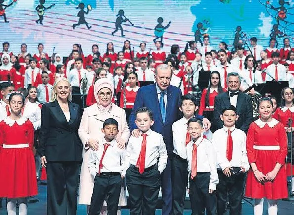 Türkiye Yüzyılı’nın ilk orkestrası yeniden sahnede Türkiye Yüzyılı’nın ilk orkestrası yeniden sahnede