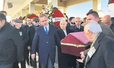 Eski TFF Başkanı Özdemir’in acı günü