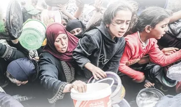 Dondurucu soğukta yalın ayak