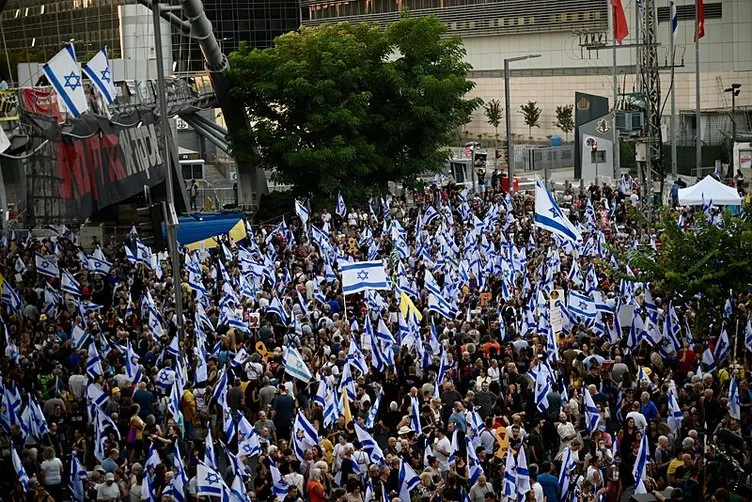 İsrail’de, hükümetin Gazze’de anlaşma imzalaması talebiyle organize edilen genel grev başladı