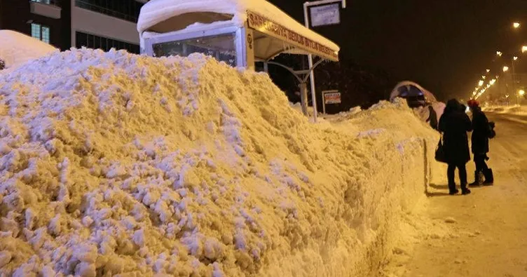 Bitlis’te eğitime kar engeli