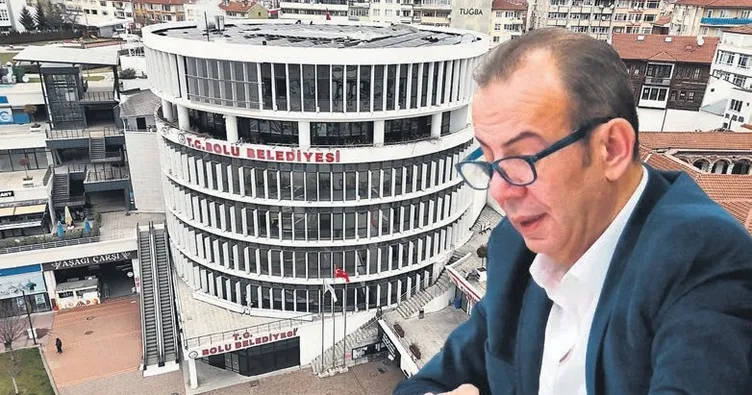 Kurduğu şantaj tuzağına kendisi düştü