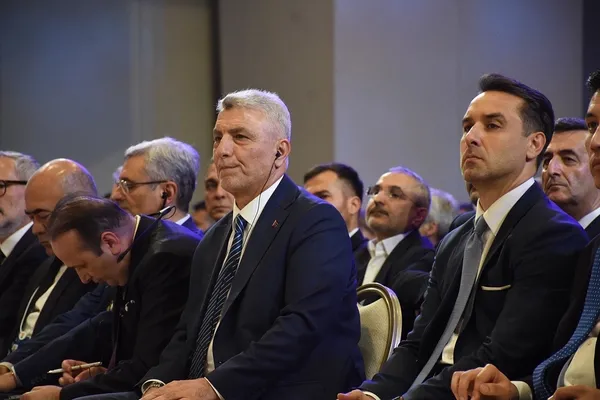 bakan-bolattan-turkiye-ozbekistan-is-forumu-aciklamasi-turk-yatirimlari-82-milyar-dolara-ulasti-1781616099415.jpg