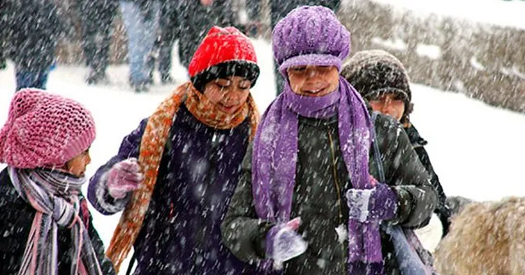 Birçok ilde eğitime kar engeli! Valilikler tek tek açıkladı