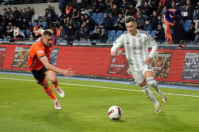 son-dakika-haberi-besiktas-3-puani-son-dakikada-kacirdi-emirhan-kartalin-umutlarini-yikti-1712259182494.jpeg