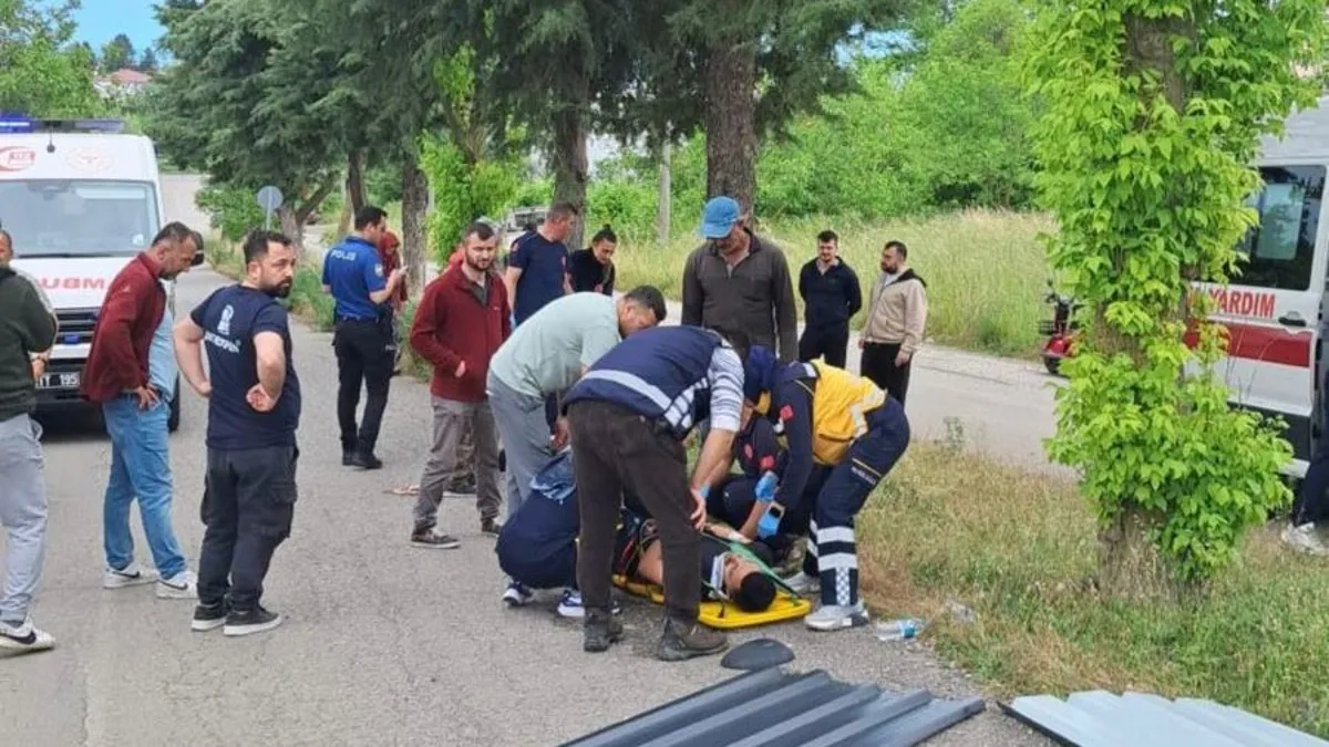 Samsun Atakum'da kamyon ile kamyonet çarpıştı: 5 yaralı
