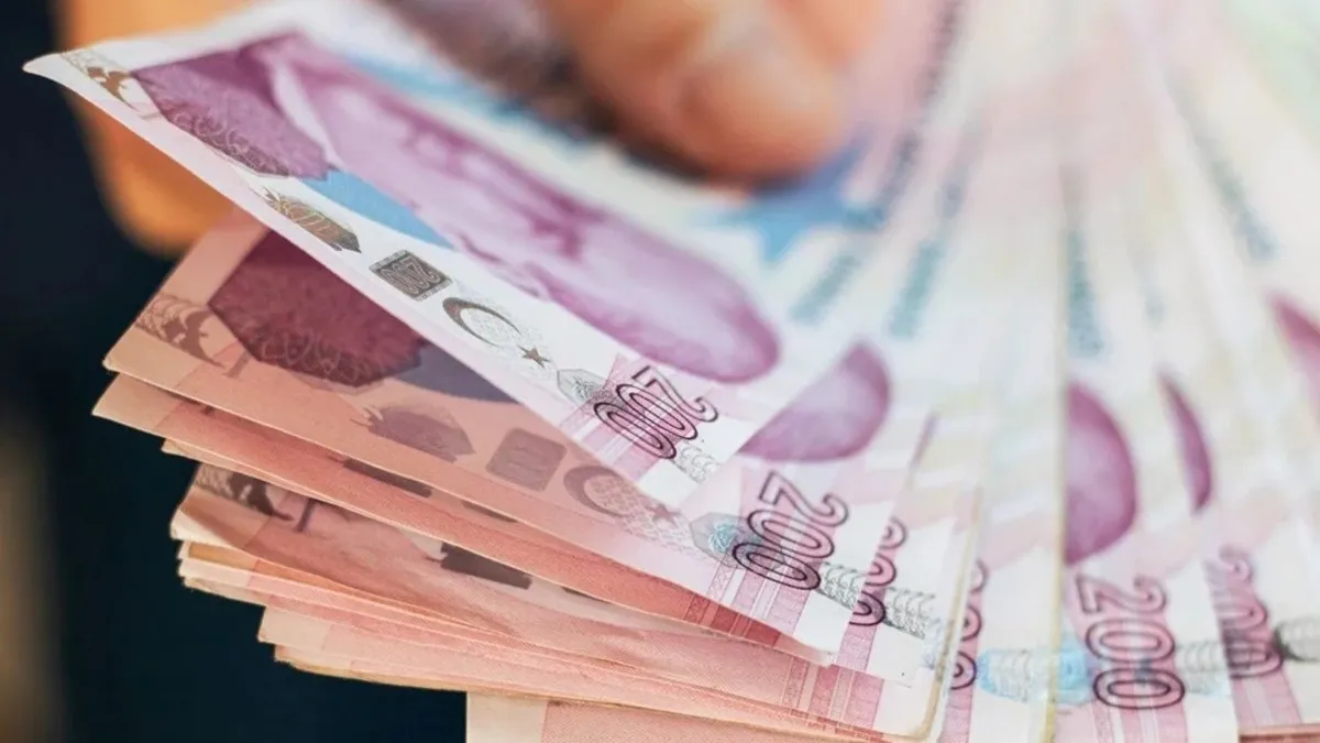 EMEKLİ MAAŞ FARKI ÖDEME TARİHLERİ 2026: 16.881 TL alana 3.119 TL maaş fark yattı mı, ne zaman yatacak?