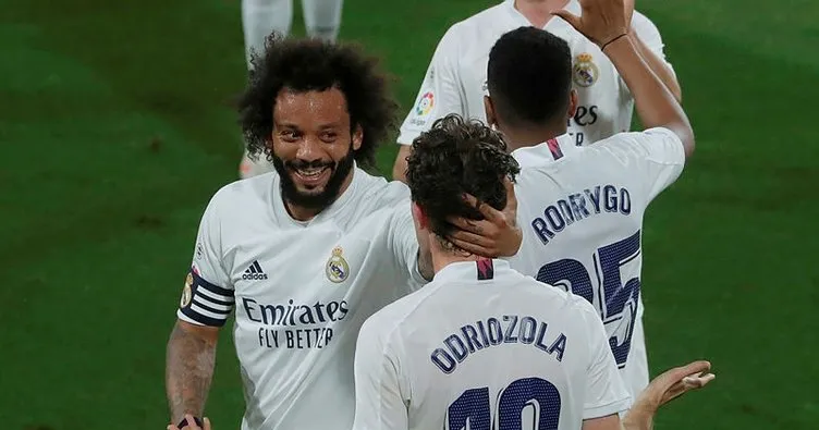 Yerel seçimdeki sandık görevini devreden Real Madridli Marcelo, takımla Londra’ya gitti