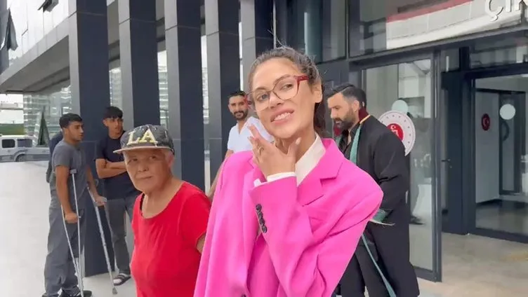 Nihal Candan’dan şaşırtan hareket: Bahar Candan ile ilgili o soruyu duyunca bakın ne yaptı!