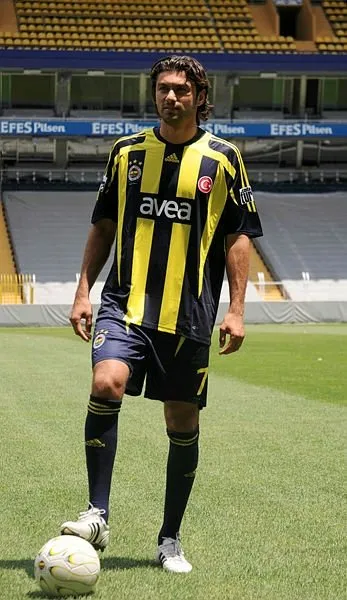 Ersun Yanal, Fenerbahçe’ye forvetiyle geliyor!