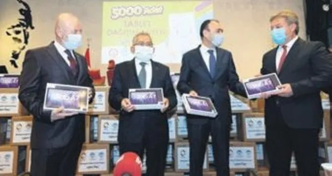 Eğitime 5 bin tablet desteği