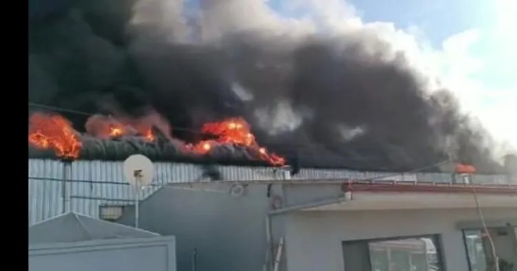 Yer Ankara: Halı mağazası çatısında yangın!