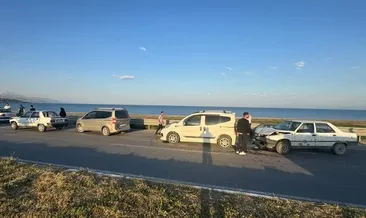 Bitlis’te düğün konvoyunda kaza! Yaralılar var