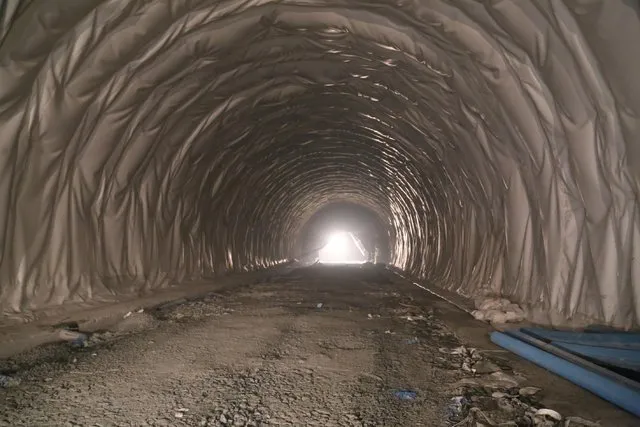 Dünyanın en uzun ikinci tüneli Ovit’te sona yaklaşıldı
