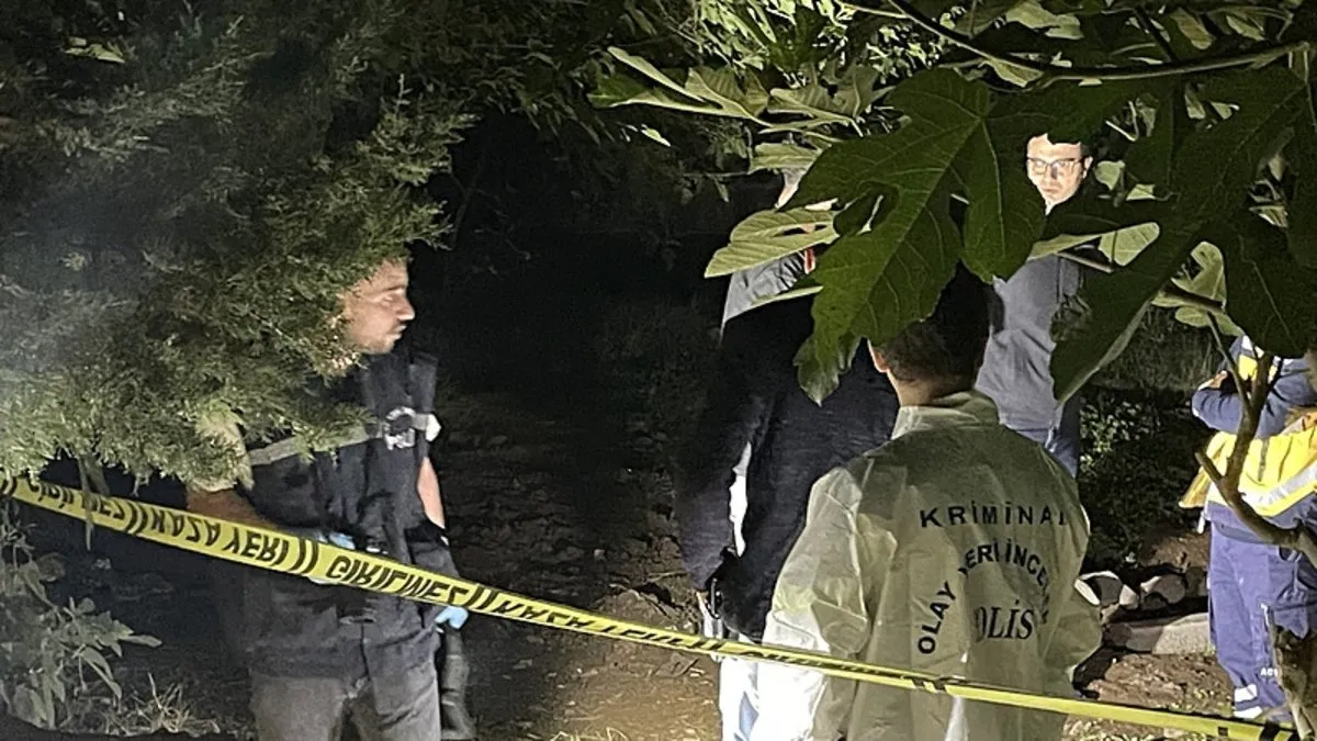 Şanlıurfa’da akılalmaz olay: Cami bahçesinde bebek cesedi bulundu! Şanlıurfa’da akılalmaz olay: Cami bahçesinde bebek cesedi bulundu!