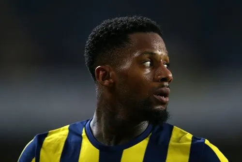 Aykut Kocaman’dan Fenerbahçe’yi şaşırtan karar!