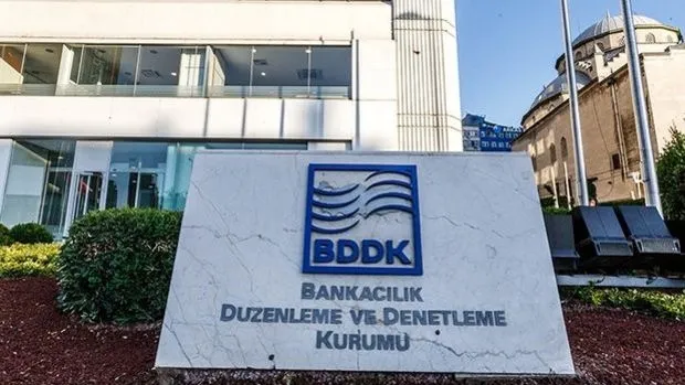 son-dakika-bankalarda-yeni-donem-imza-zorunlulugu-kalkiyor-1614333363522.jpg