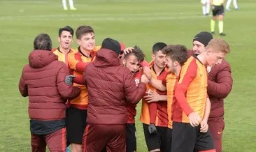 İlk derbi Galatasaray’ın!