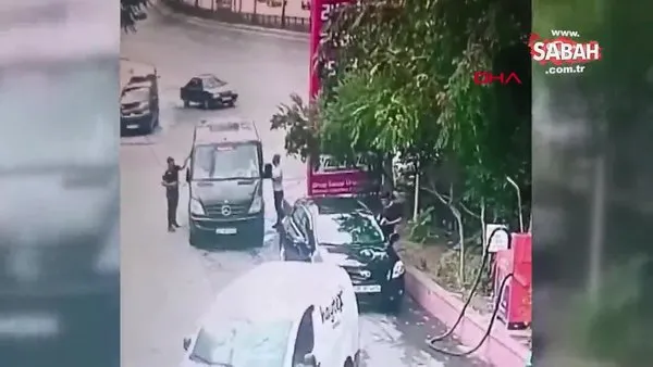 Şişli'de aracını silen sürücünün telefonunu çaldı | Video