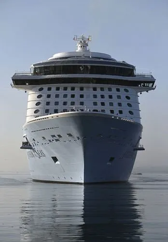 Dünyanın en büyük üçüncü yolcu gemisi