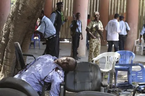 Somali’de intihar saldırısı dehşeti