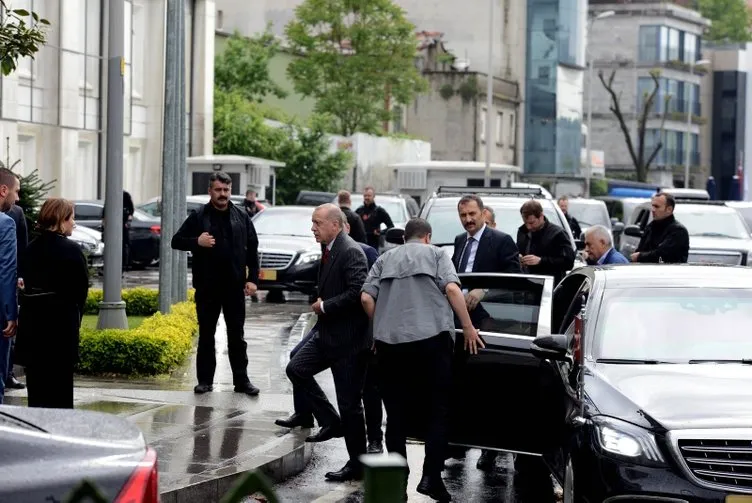 Cumhurbaşkanı Erdoğan AK Parti İstanbul İl Başkanlığı’nda