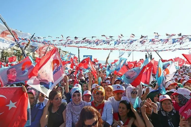 Başbakan Erdoğan İzmir’de şov yaptı