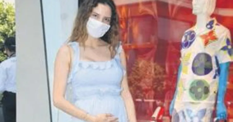 Mihriban Hurmacı beş aylık hamile