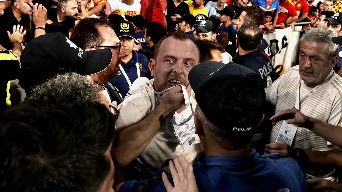 Ali Koç'u saha içinde düşüren isim belli oldu!