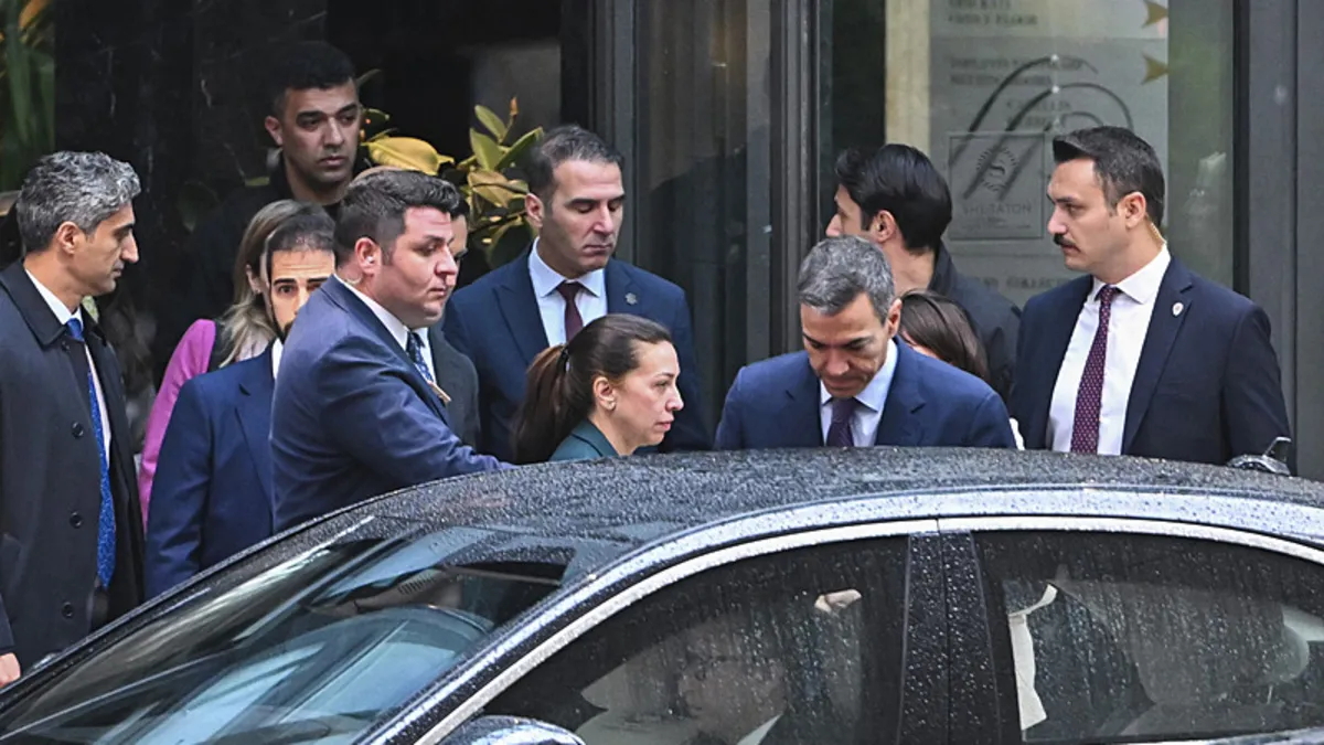 Ankara’ya zorunlu iniş yapmıştı: İspanya Başbakanı Sanchez başkentten ayrıldı