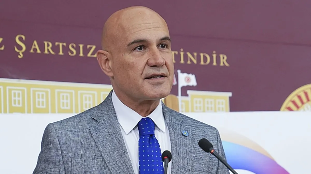 İYİ Partili Turhan Çömez'den alçak siyaset: Önce LGS yalanı sonra şehit ailesi üzerinden provokasyon!