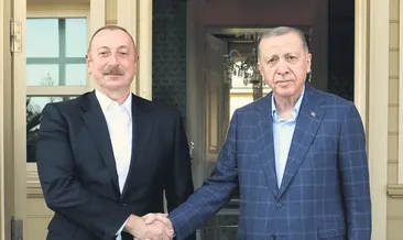 Gardaşımla omuz omuza