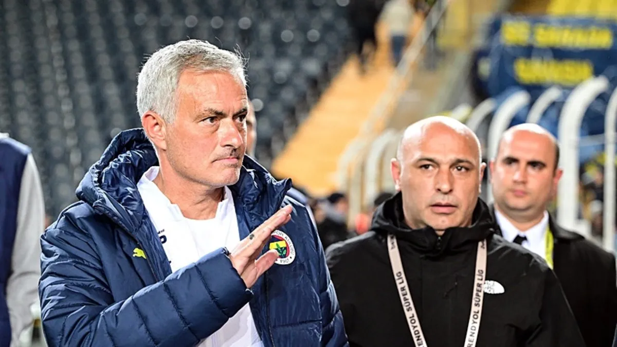 F.BAHÇE HABERİ: İngiliz efsanesinden flaş Mourinho sözleri: Premier Lig'e...