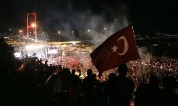 Türk bayraklı, duygu dolu, anlamlı 15 Temmuz Demokrasi Ve Milli Birlik Günü mesajları, sözleri ve fotoğrafları: 15 Temmuz sözleri ve mesajları 2022 yayında!