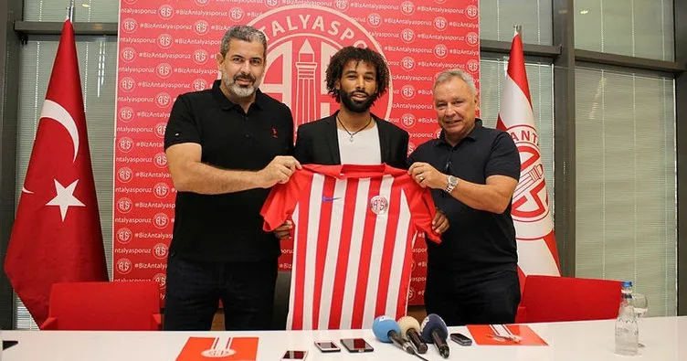 Antalyaspor Sangare’yi transfer etti