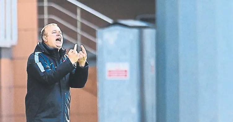 Menemenspor hocasını buldu