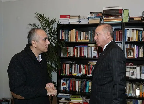 Son dakika haberler... Yakın arkadaşı Mahmut Övür Markar Esayan'ı anlattı: