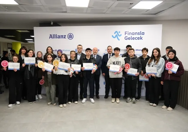 allianz-turkiye-undp-ve-habitat-derneginden-finansal-okuryazarlik-seferberligi-1771397263569.jpeg