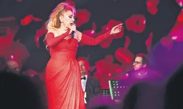 3 saatte 32 şarkı!