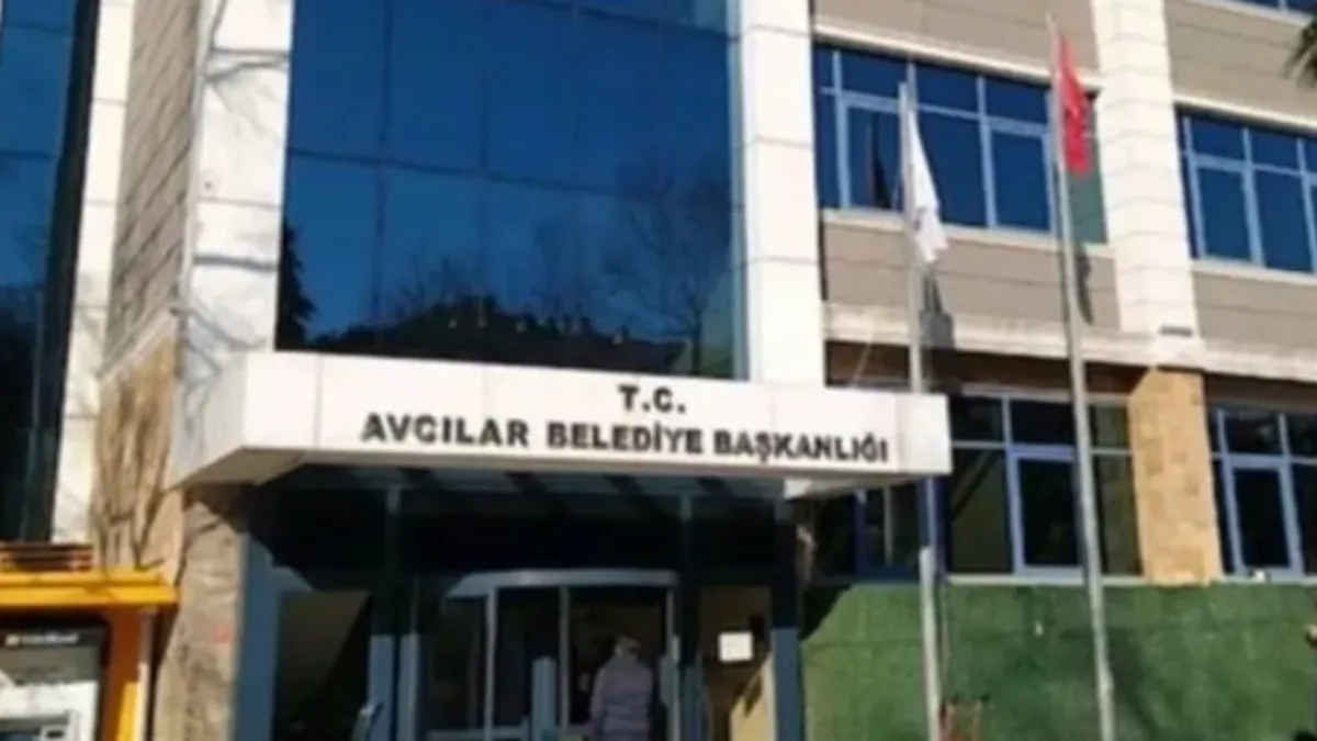 Avcılar Belediyesine yönelik “ihaleye fesat karıştırma” soruşturmasında yeni gelişme: 12 şüpheli adliyede Avcılar Belediyesine yönelik “ihaleye fesat karıştırma” soruşturmasında yeni gelişme: 12 şüpheli adliyede