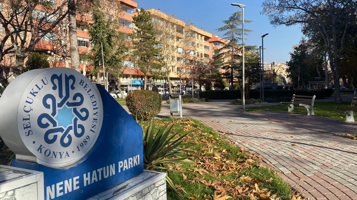 Konya'da bir parkta yaşanan bıçaklı kız kavgası davasında karar çıktı.