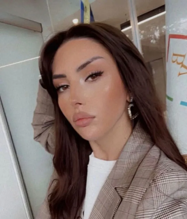 311-numarali-odadaki-infazda-yeni-detaylar-ortaya-cikti-polis-3-kisiyi-oldurup-kacan-suphelinin-pesinde-1762890154406.jpg (1179×1380)