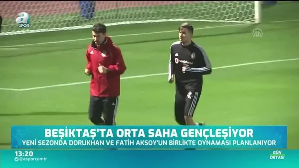Beşiktaş'ta orta saha gençleşiyor