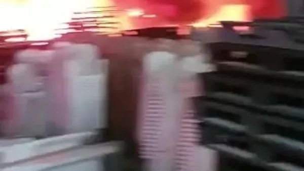 SON DAKİKA HABERİ: Esenyurt'ta plastik fabrikasında korkutan yangın! | Video
