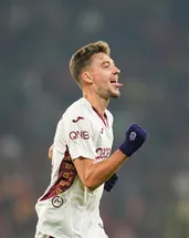 Ernest Muçi: Takımımla gurur duyuyorum