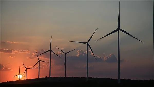 bakan-bayraktardan-enerji-verimliligi-vurgusu-2030a-kadar-20-milyar-dolarlik-yatirim-planliyoruz-1782217230863.jpg
