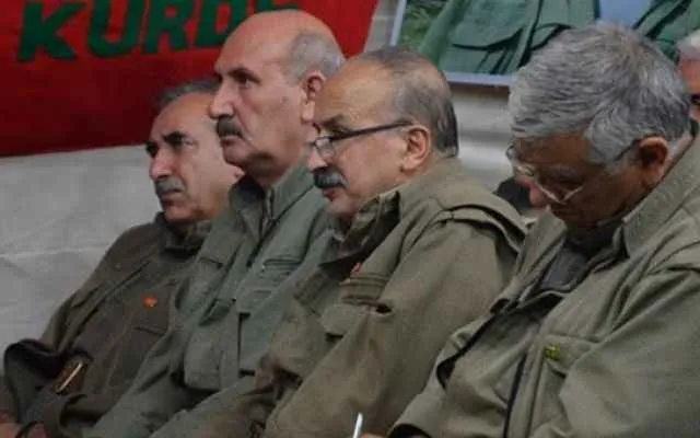 kandil-neden-kemal-kilicdaroglu-diyor-bay-kemal-neredeyse-tsk-silah-biraksin-diyecek-pkk-silah-birakamaz-cunku-1680595423621.jpg Kandil neden Kemal Kılıçdaroğlu diyor? Bay Kemal neredeyse 'TSK silah bıraksın' diyecek!