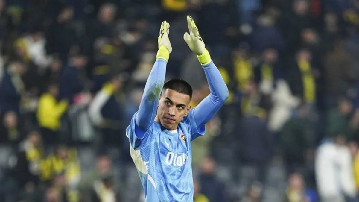 Fenerbahçe'de İrfan Can Eğribayat Polonya yolcusu!